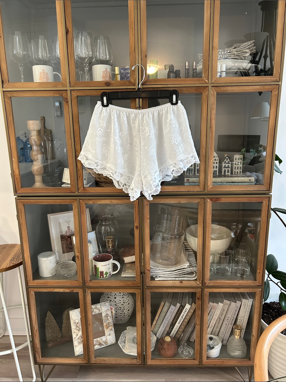 Vintage Gregg Femme White Lace Scallop Hem Sleep Shorts